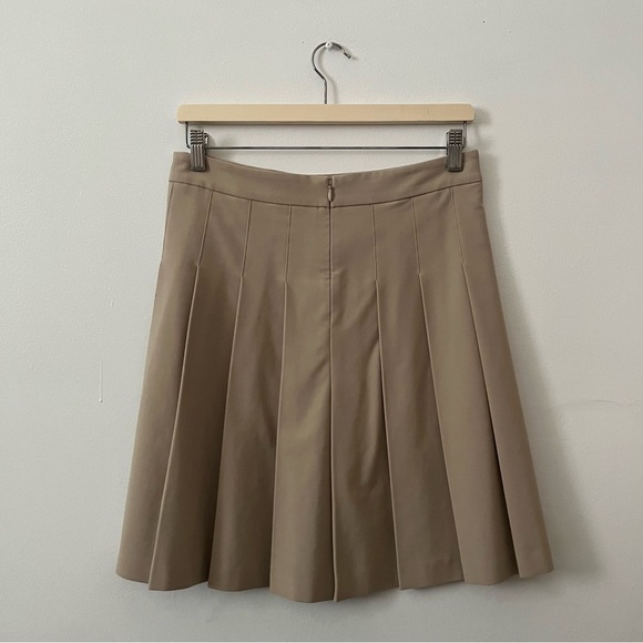 Aritzia Sunday Best Pleated Olive Knee Length Skirt - Picture 2 of 2
